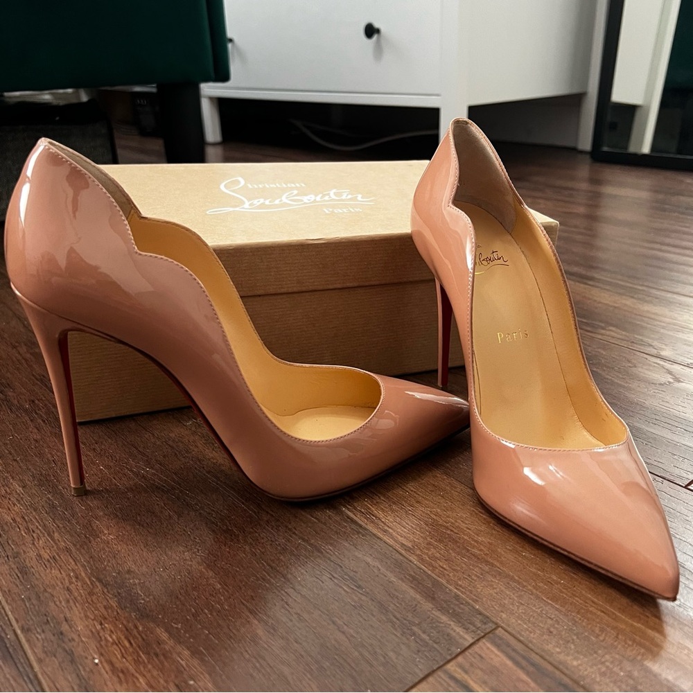 Christian Louboutin Hot Chick Patent Calf Leather Pumps